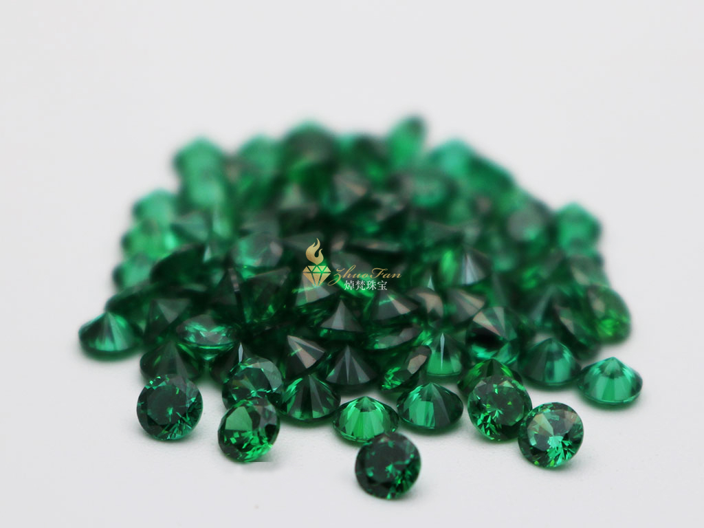 Emerald Green Round Diamond Cut Cubic Zirconia Stones